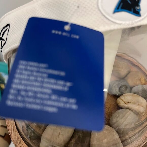 NWT Men’s Carolina Panthers Reebok NFL Team Apparel Flex Fit visor. - Picture 6 of 8